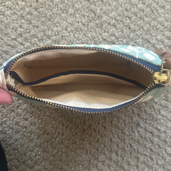 Erin Flett Handmade Wristlet - Picture 6 of 8